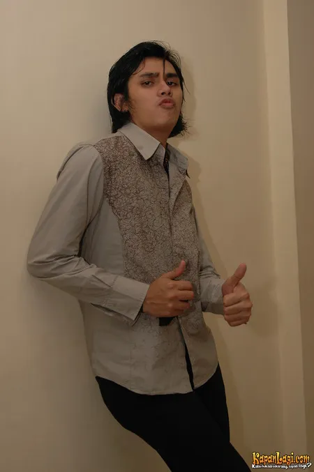 Foto Vicky Nitinegoro