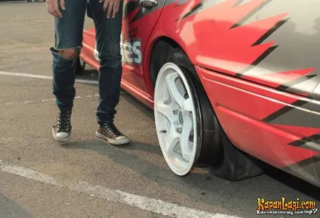 Foto Vicky Nitinegoro