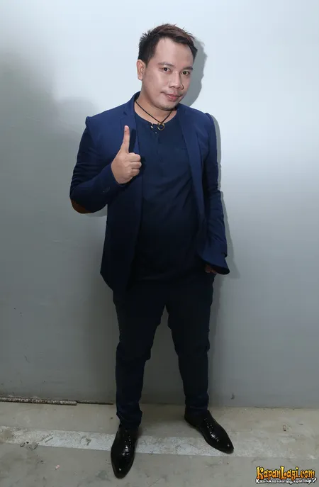 Foto Vicky Prasetyo