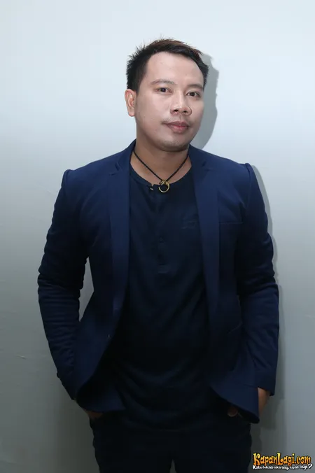 Foto Vicky Prasetyo