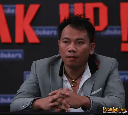 Foto Vicky Prasetyo