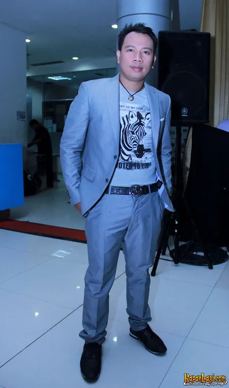 Foto Vicky Prasetyo