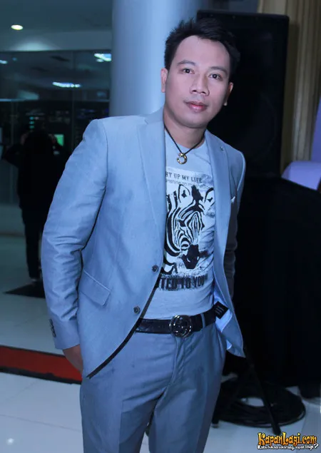 Foto Vicky Prasetyo