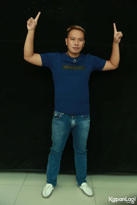 Foto Vicky Prasetyo