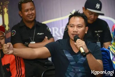 Foto Vicky Prasetyo
