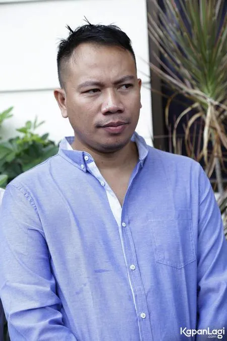 Foto Vicky Prasetyo