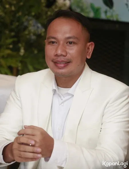 Foto Vicky Prasetyo