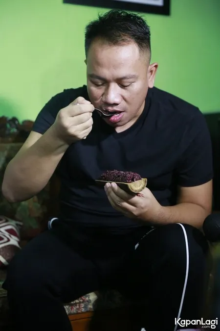 Foto Vicky Prasetyo