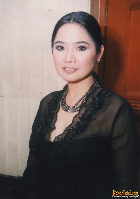 Foto Vina Panduwinata