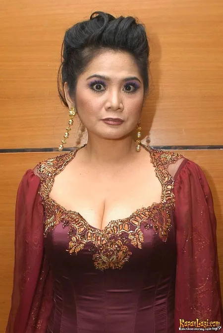 Foto Vina Panduwinata