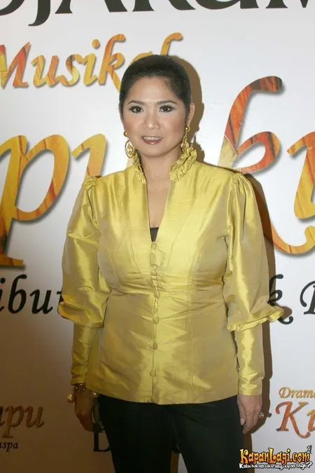 Foto Vina Panduwinata