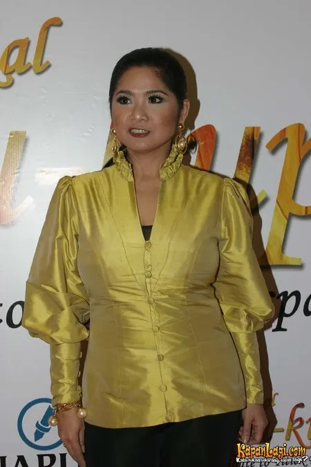 Foto Vina Panduwinata
