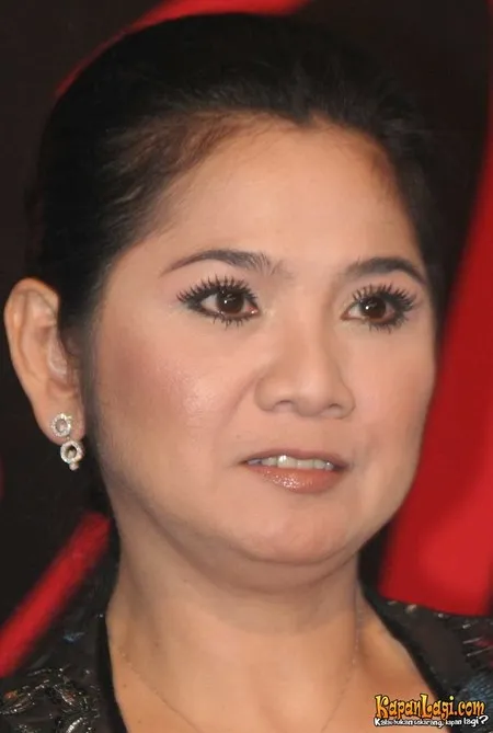 Foto Vina Panduwinata