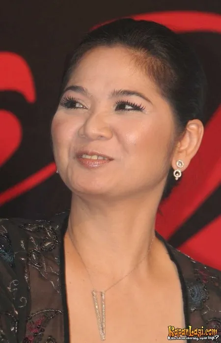Foto Vina Panduwinata