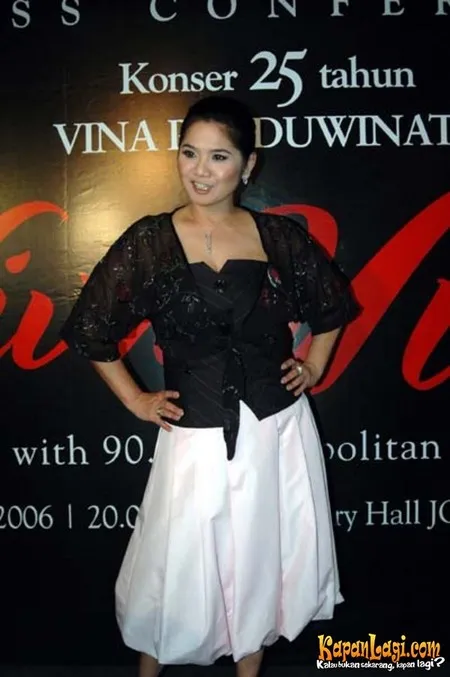Foto Vina Panduwinata
