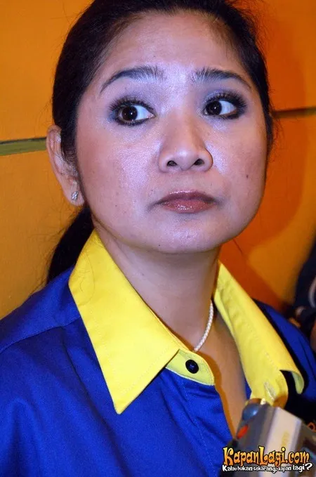 Foto Vina Panduwinata