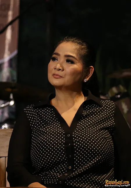 Foto Vina Panduwinata