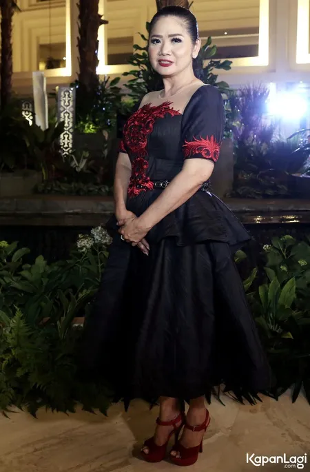 Foto Vina Panduwinata