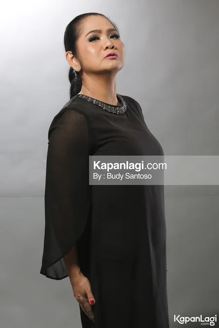 Foto Vina Panduwinata