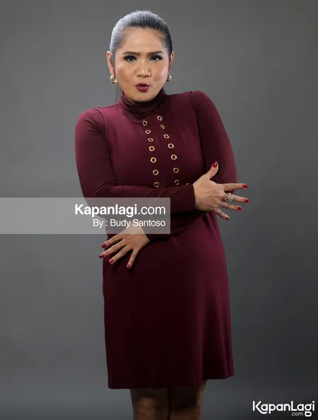 Foto Vina Panduwinata