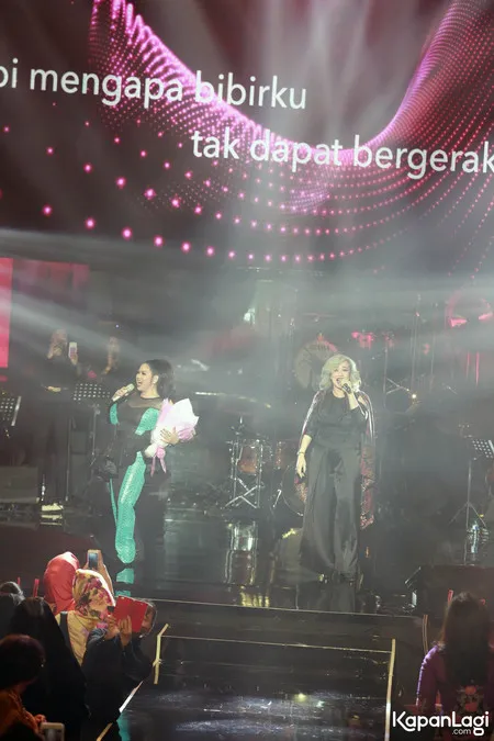 Foto Vina Panduwinata