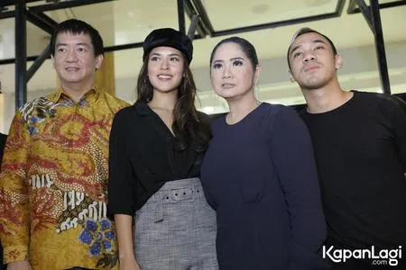 Foto Vina Panduwinata