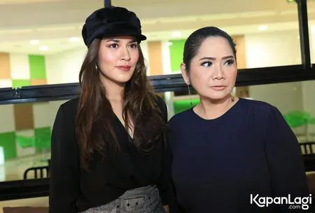 Foto Vina Panduwinata