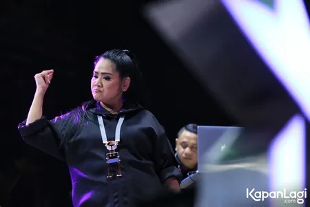 Foto Vina Panduwinata