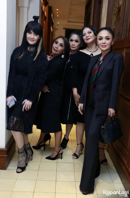Foto Vina Panduwinata