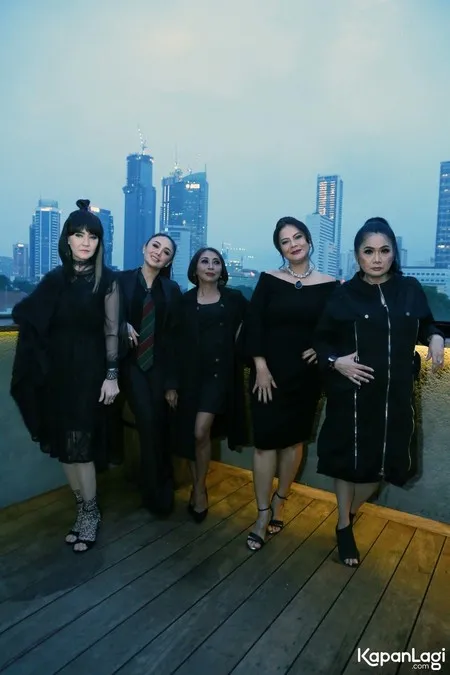 Foto Vina Panduwinata