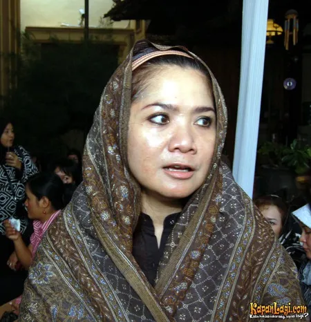 Foto Vina Panduwinata