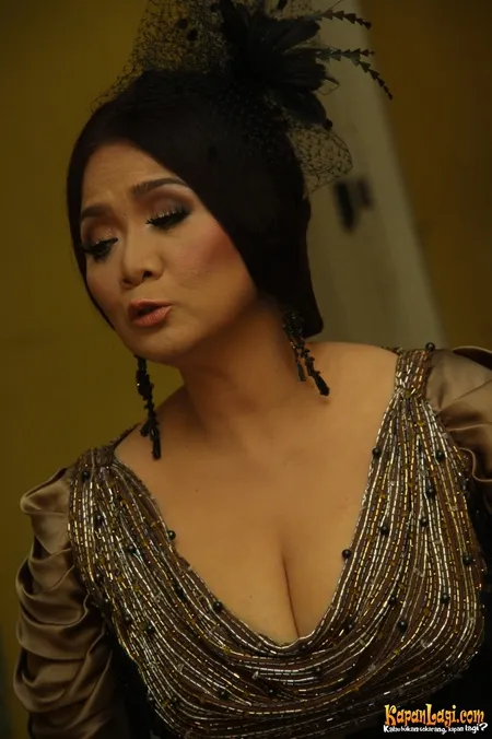 Foto Vina Panduwinata