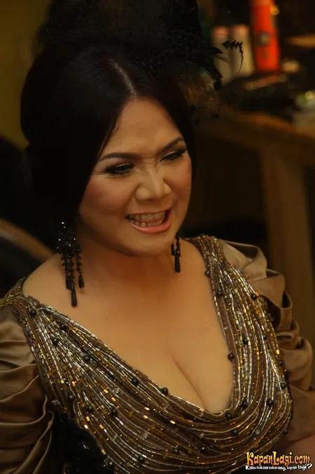 Foto Vina Panduwinata
