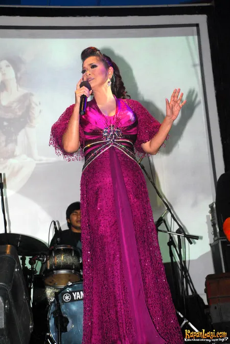 Foto Vina Panduwinata