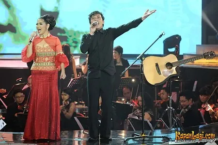 Foto Vina Panduwinata