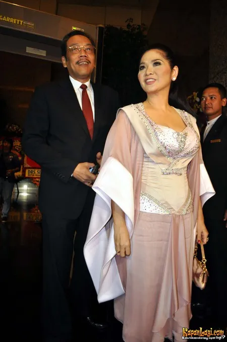 Foto Vina Panduwinata