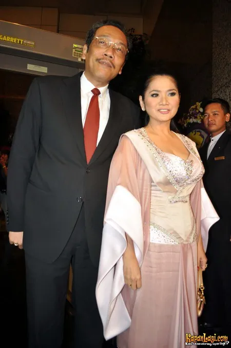 Foto Vina Panduwinata