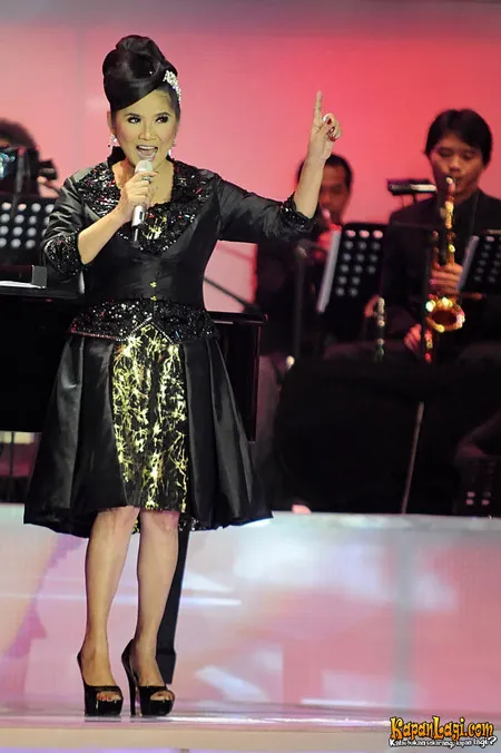Foto Vina Panduwinata