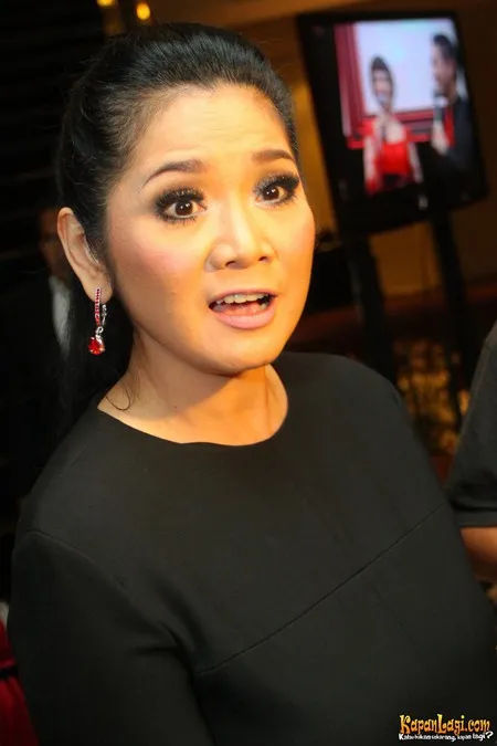 Foto Vina Panduwinata