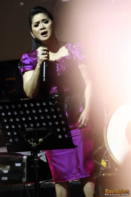 Foto Vina Panduwinata
