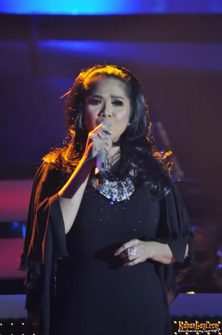 Foto Vina Panduwinata