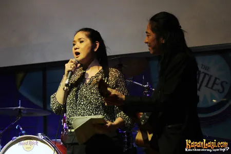Foto Vina Panduwinata