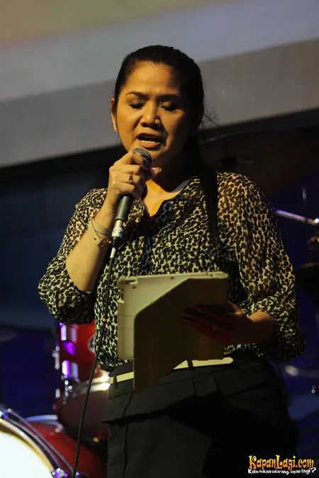 Foto Vina Panduwinata