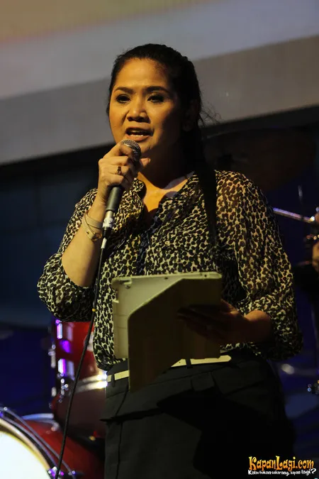 Foto Vina Panduwinata