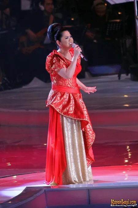 Foto Vina Panduwinata