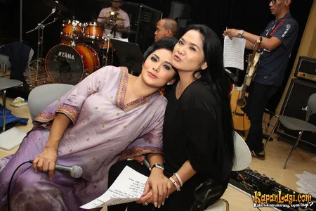 Foto Vina Panduwinata