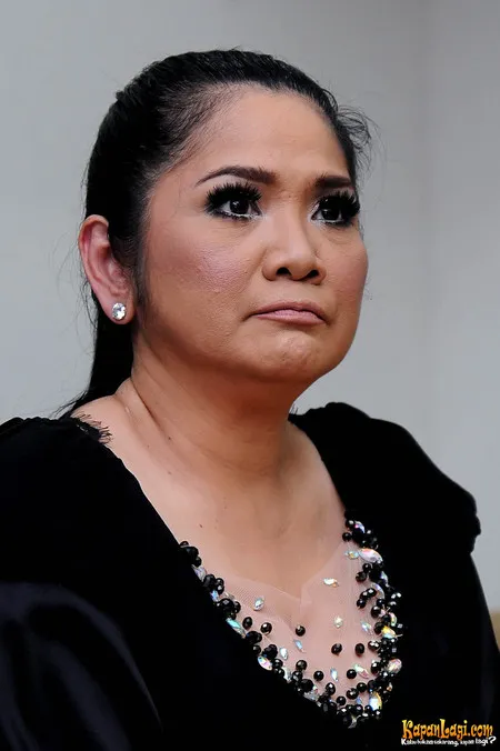 Foto Vina Panduwinata