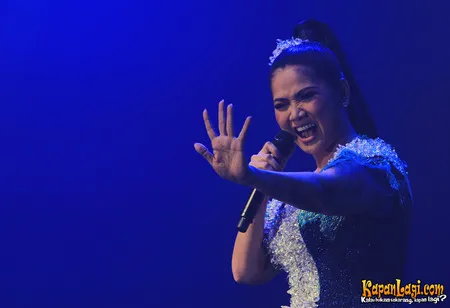 Foto Vina Panduwinata