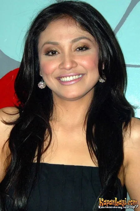 Foto Virnie Ismail