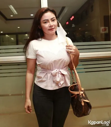 Foto Vitalia Sesha